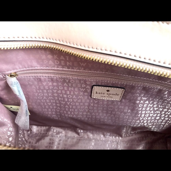 Kate Spade ♠️ Regatta Court Vita Tote - Picture 6 of 7